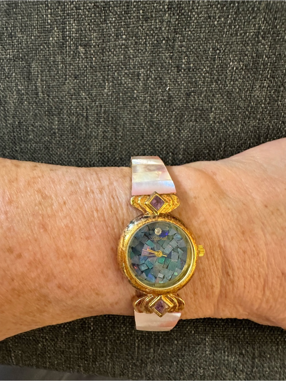 Lucoral Vintage-Inspired Mother of Pearl Mosaic Gold Tone Women's Watch Bracelet